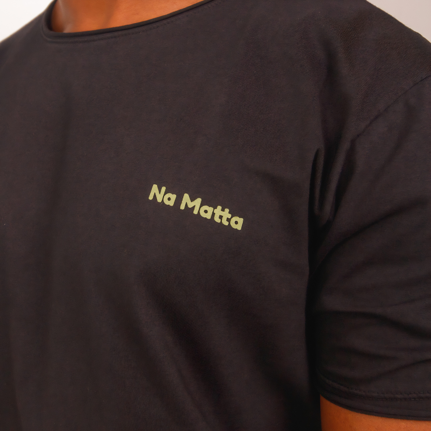 Camiseta Rosa Preta